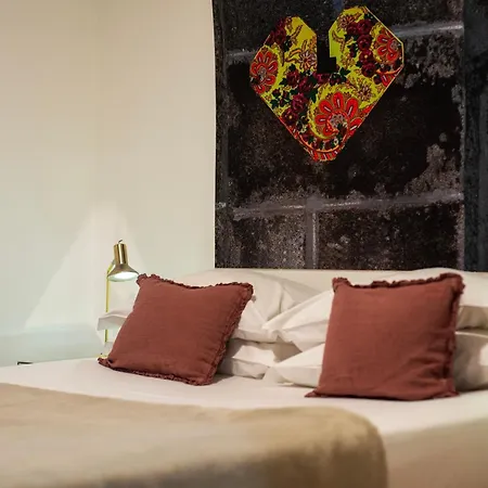 Alfama - Sé Cathedral | Cheese&wine * Lisboa