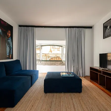 Alfama - Sé Cathedral | Cheese&wine