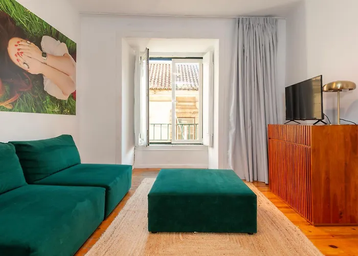 Alfama - Sé Cathedral | Cheese&wine Lisboa