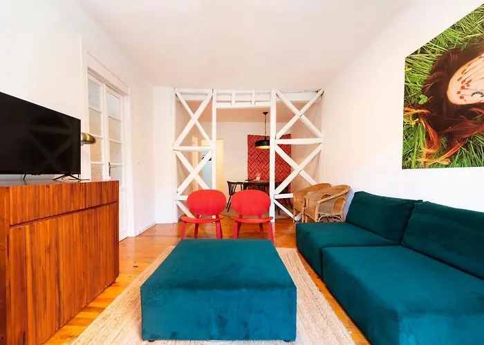 Alfama - Sé Cathedral | Cheese&wine *