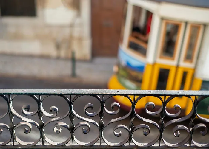 Alfama - Se Cathedral | Cheese & Wine Διαμέρισμα Lisboa